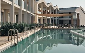 Aqua Bay Suites Hotel Family 1St Floor Room